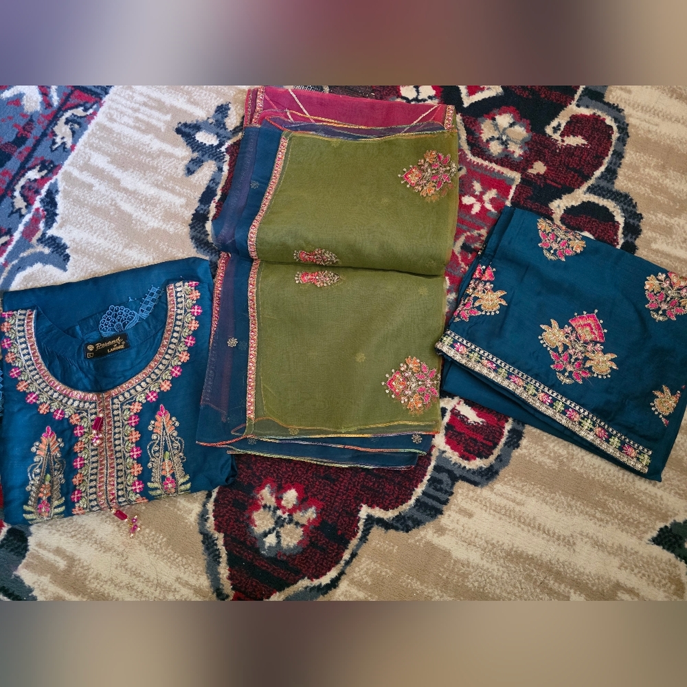 3 PC Pakistani Elegant Green and Blue Embroidered Set